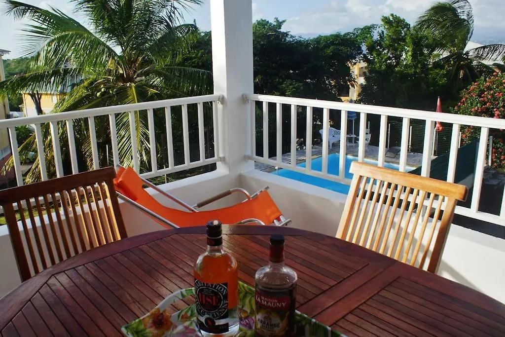 Tres Bel Appartement T3 Avec Piscine Et Vue Mer Les Trois-Ilets Apartment